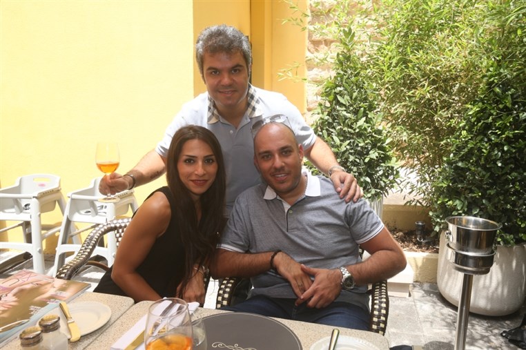 Les Fenetres Media Lunch